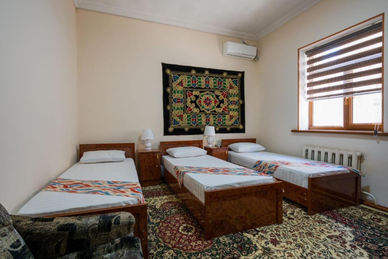Nurobod Guesthouse Bukhara Eksteriør bilde