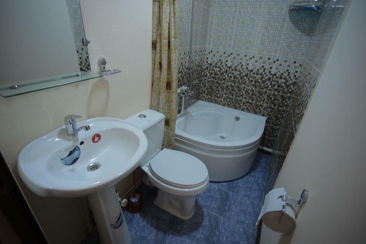 Nurobod Guesthouse Bukhara Eksteriør bilde