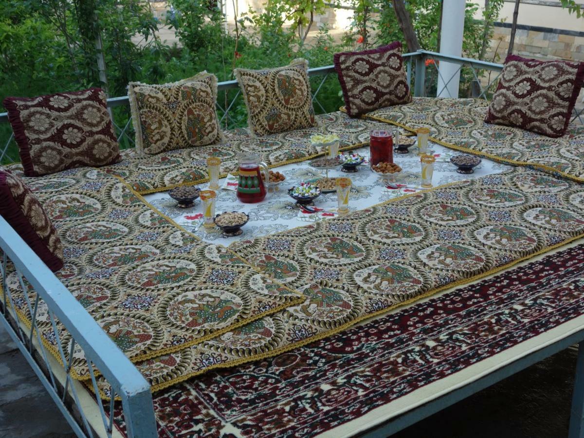 Nurobod Guesthouse Bukhara Eksteriør bilde